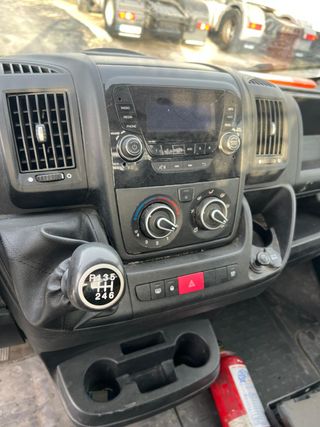 PEUGEOT Peugeot Boxer 2.2 CAJA ABIERTA 3.80MT 3.5T