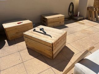 Muebles exterior de palets,cama balinesa y hamacas