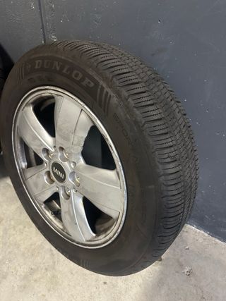 Llantas R15 Mini Cooper originales con Neumáticos