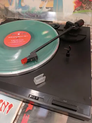 Tocadiscos Yamaha japonés