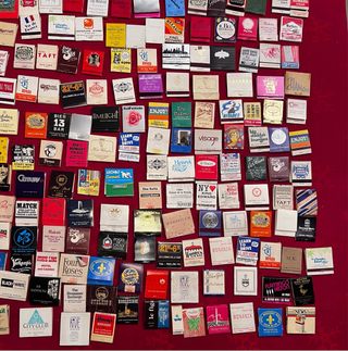 345 Scatole di fiammiferi a strappo vintage