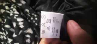 vestido cruzado efecto gotas