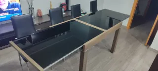 Mesa extensible Madera y Cristal 127x80 y 4 sillas