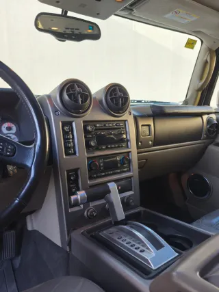 Hummer H2 2004