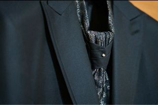 Traje de Novio Roberto Vicentti Negro/Plata