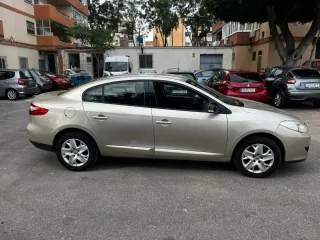 Renault Fluence 2012