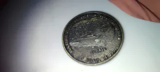 Medalla Bronce y Porcelana