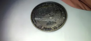 Medalla Bronce y Porcelana