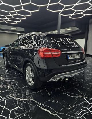 Mercedes-Benz GLA 220 d 2017