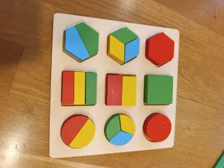 Puzzle madera figuras geométricas colores
