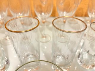 Lote de copas y vasos de cristal