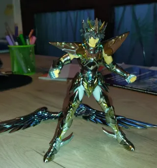 Figura Saint Seiya Pegaso Divino God V4