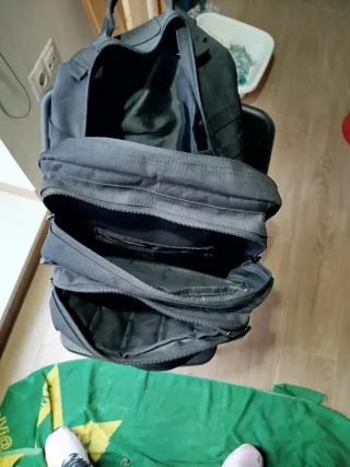 Mochila militar negra