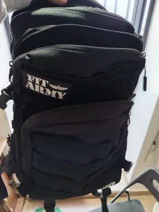 Mochila militar negra