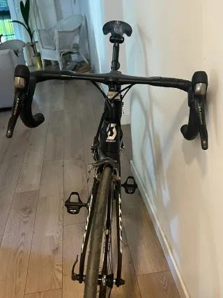 Bicicleta Carretera Scott FOIL Carbono