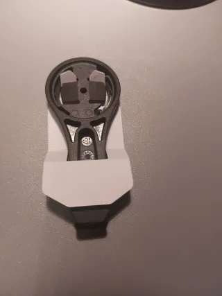 Potencia Easton EA90 y soporte garmin