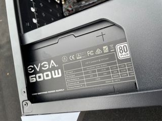 Pacchetto PC da gaming + monitor 144 Hz + periferiche