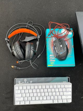 Pacchetto PC da gaming + monitor 144 Hz + periferiche