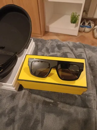 Occhiali da sole Dior e Fendi