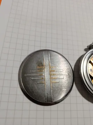 Reloj de bolsillo Livadia Suizo - NO funciona