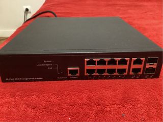 Switch PoE+ Gestionable 10 Puertos GbE
