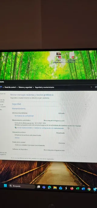 HP Pavilion 27 Ordenador Intel i5 8GB RAM