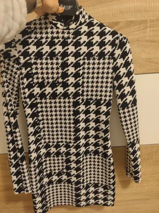 Vestido corto estampado pata de gallo