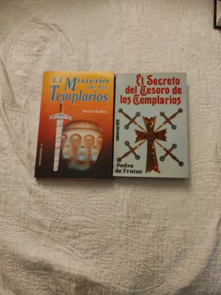 LOTE DE LIBROS: TEMPLARIOS