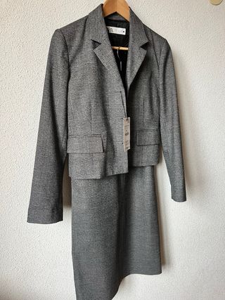Traje Zara Gris Nuevo con Etiqueta