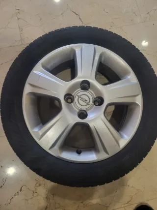 Llanta Aluminio Opel Corsa 185 /55/R 15/82V