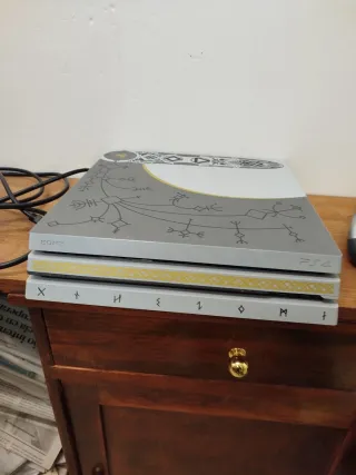 PS4 Pro God of War Edición Limitada