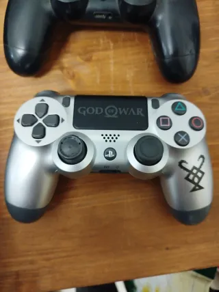 PS4 Pro God of War Edición Limitada