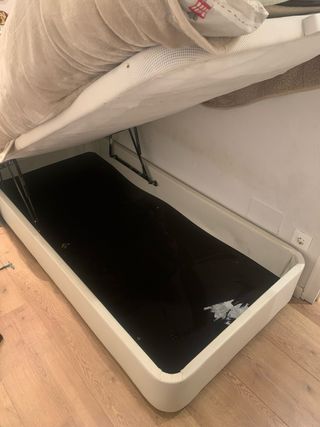 Cama canapé abatible de piel sintetica