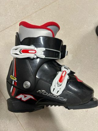 Esquís y botas esquiar niñ@ unisex