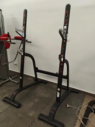 Aparatos de Gimnasio BH y otros