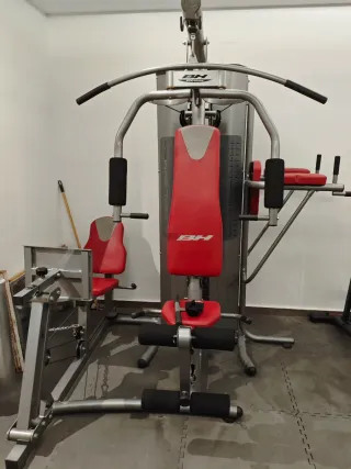 Aparatos de Gimnasio BH y otros