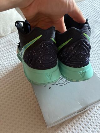 Nike Kyrie 5 UFO