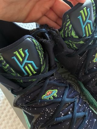 Nike Kyrie 5 UFO