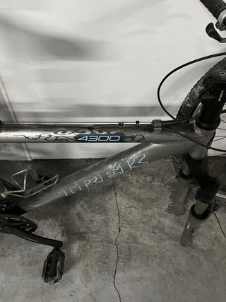 Bicicleta Trek 4300 16 Plata
