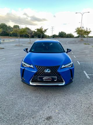 Lexus UX 2.0 250h Business