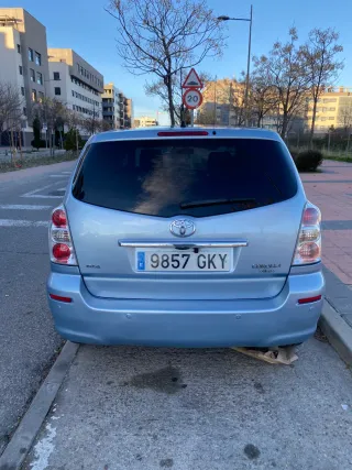 Toyota Corolla verso 2009