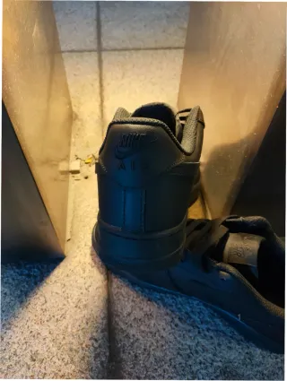 Nike Air Force 1 Low '07 Negro Talla 40