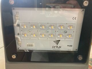 Farola LED Prilux Exterior Gris