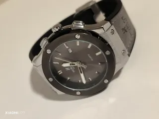 Reloj Hublot Marrón y Negro