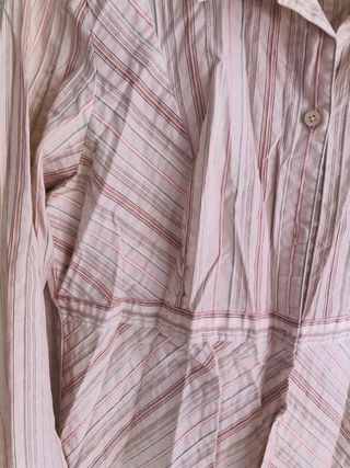 Camisa blanca rayas rosa y azul