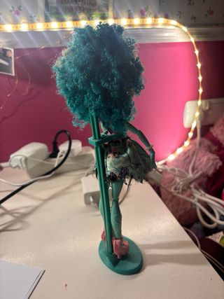 Monster High Honey Swamp Muñeca