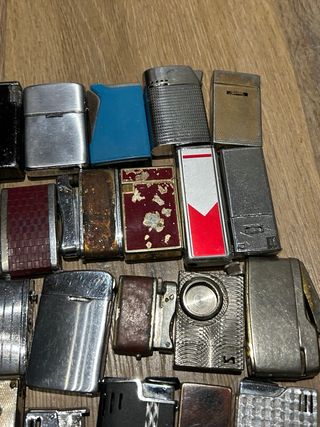 Lotto 30 accendini vintage