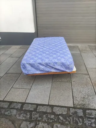 2 Camas con Colchón 1.10x1.90