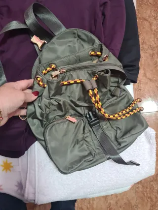 Mochila verde militar impermeable