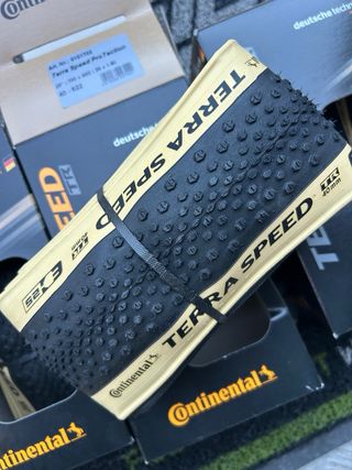 Cubierta Continental Terra Speed Gravel 700x40